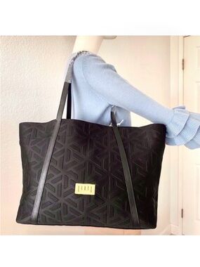 MEZZI New Quilted Nylon Tech Smart Bag Business Travel